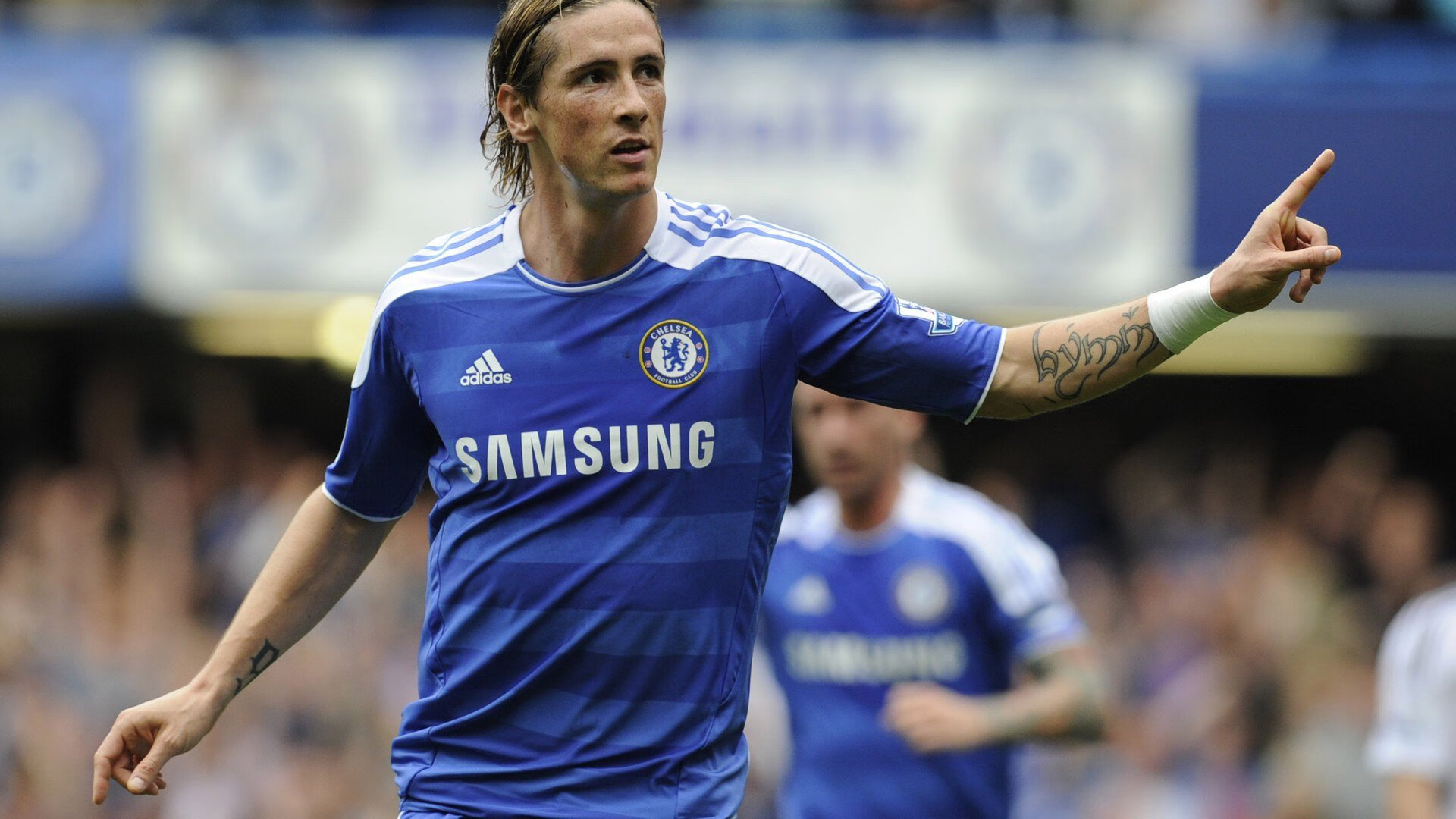 德甲豪门纷纷补强中场线,期待赛季新高度,德甲豪门足球俱乐部